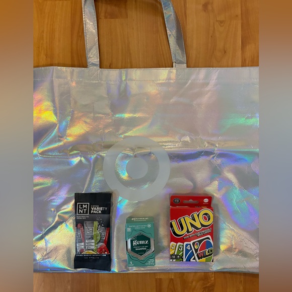 š„Target 2025 Black Friday Limited Shiny Silver Swag Tote Bag W/Swag NEW. - Picture 3 of 4